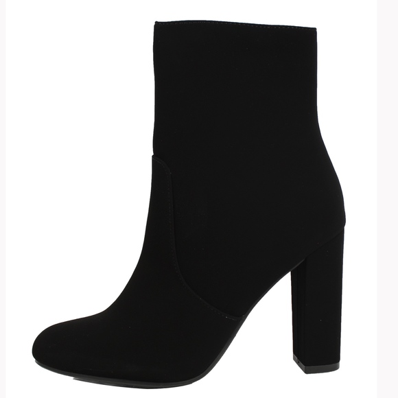 Black Almond Toe High Top Chunky heel Boot - Picture 2 of 8